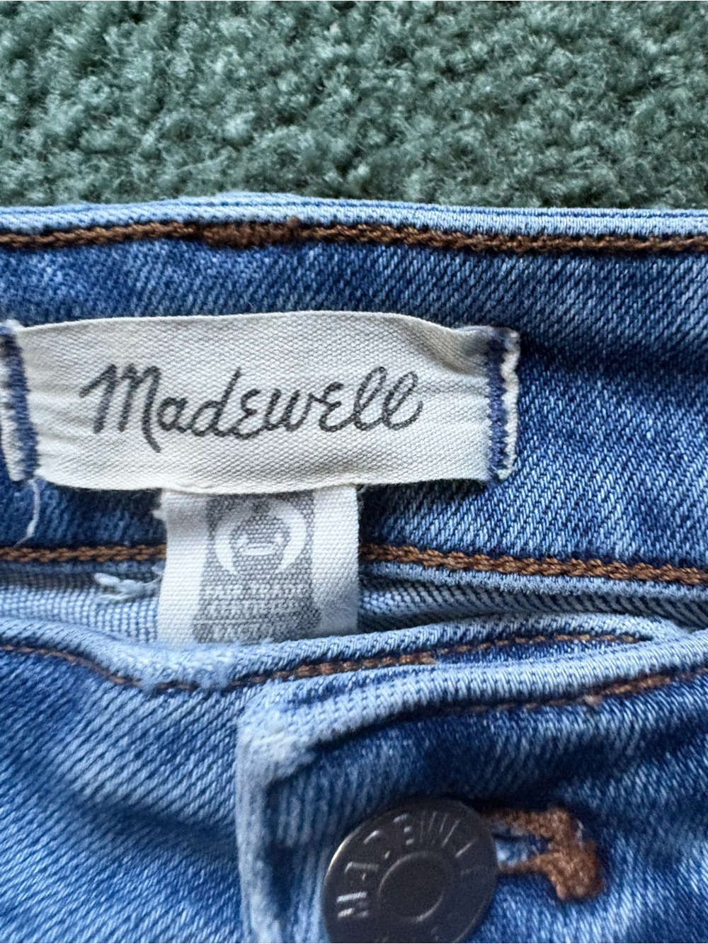 Madewell Women's Boot Cut Jeans in Classic Blue Denim